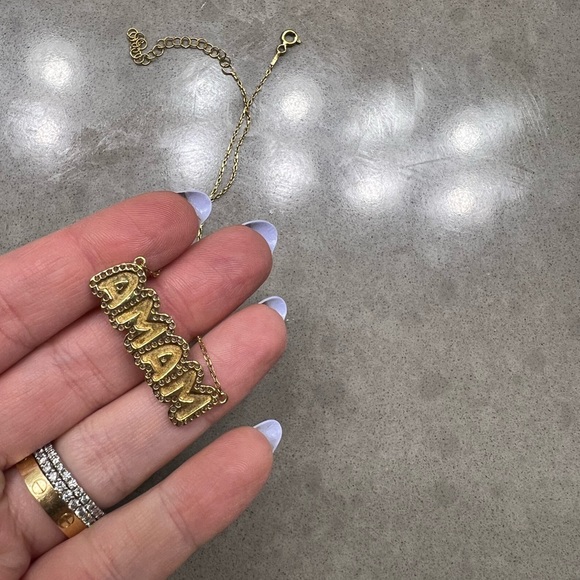 MAMA Necklace - Picture 4 of 6